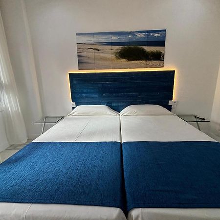 Apartamentos Turisticos Imar Cadice Esterno foto